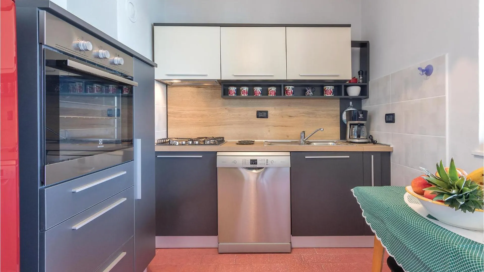 Stunning Apartment In Pula With Kitchen